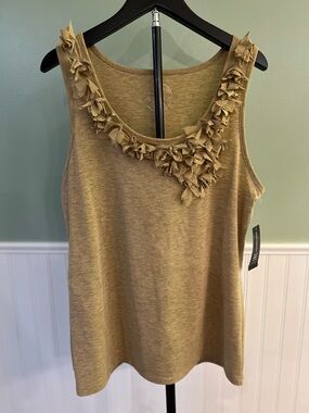 NWT INC International Concepts Tan/Gold Knit Tank with Floral Petal Trim
